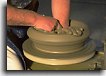 lavorazione ceramica al tornio