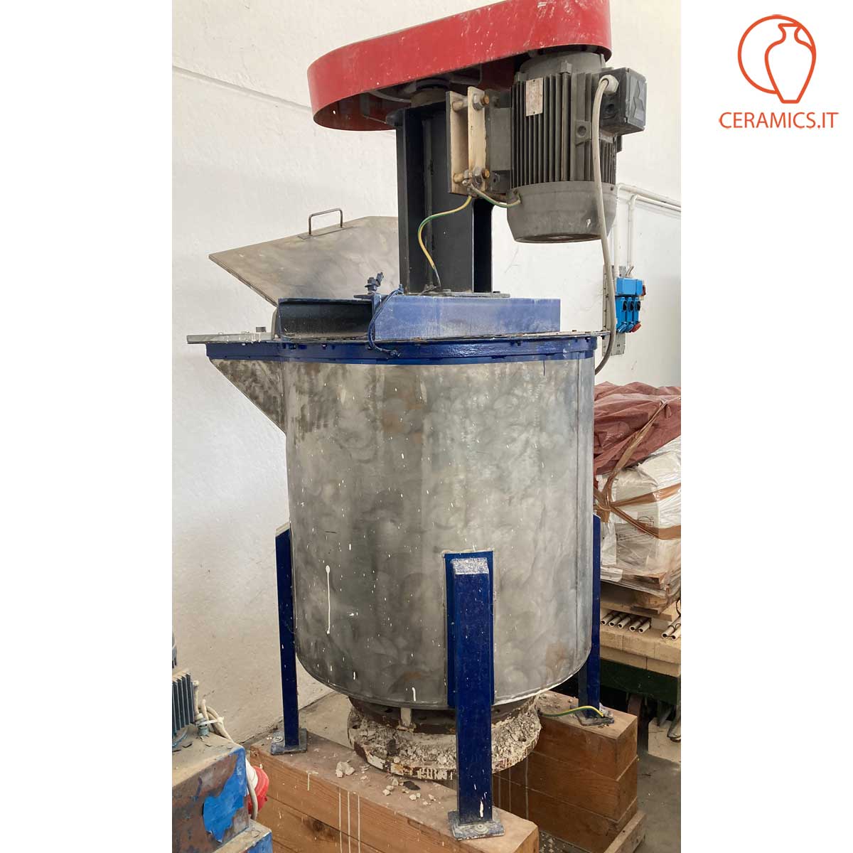 Fast steel agitor with double propeller 