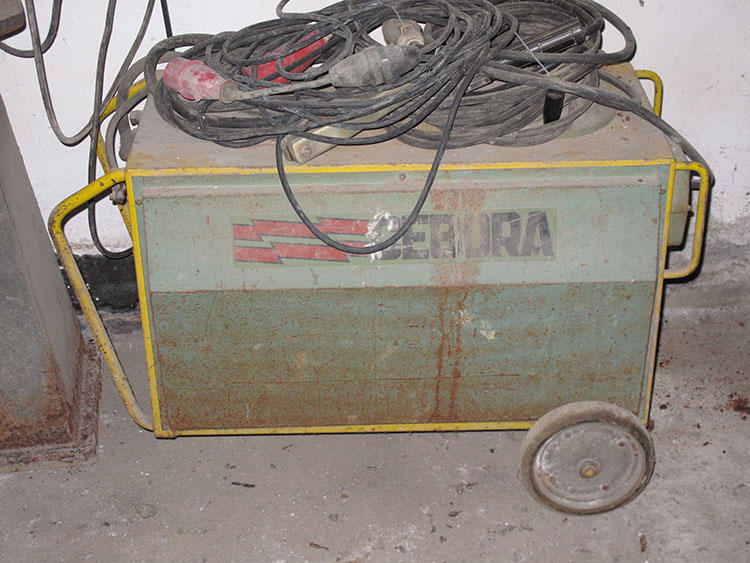 welding machine